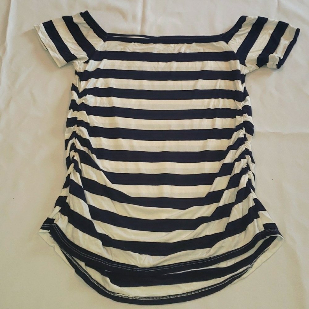 Isabel maternity size medium top